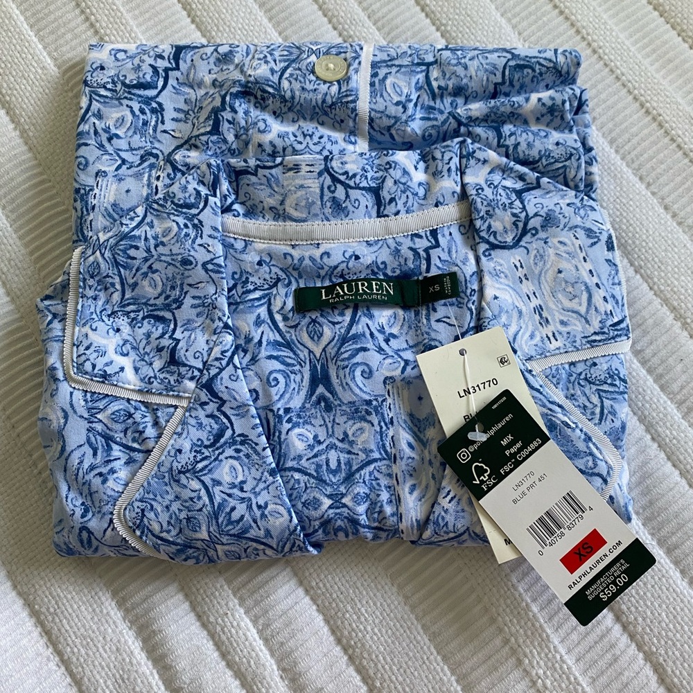 Lauren Ralph Lauren button-down gown pajama